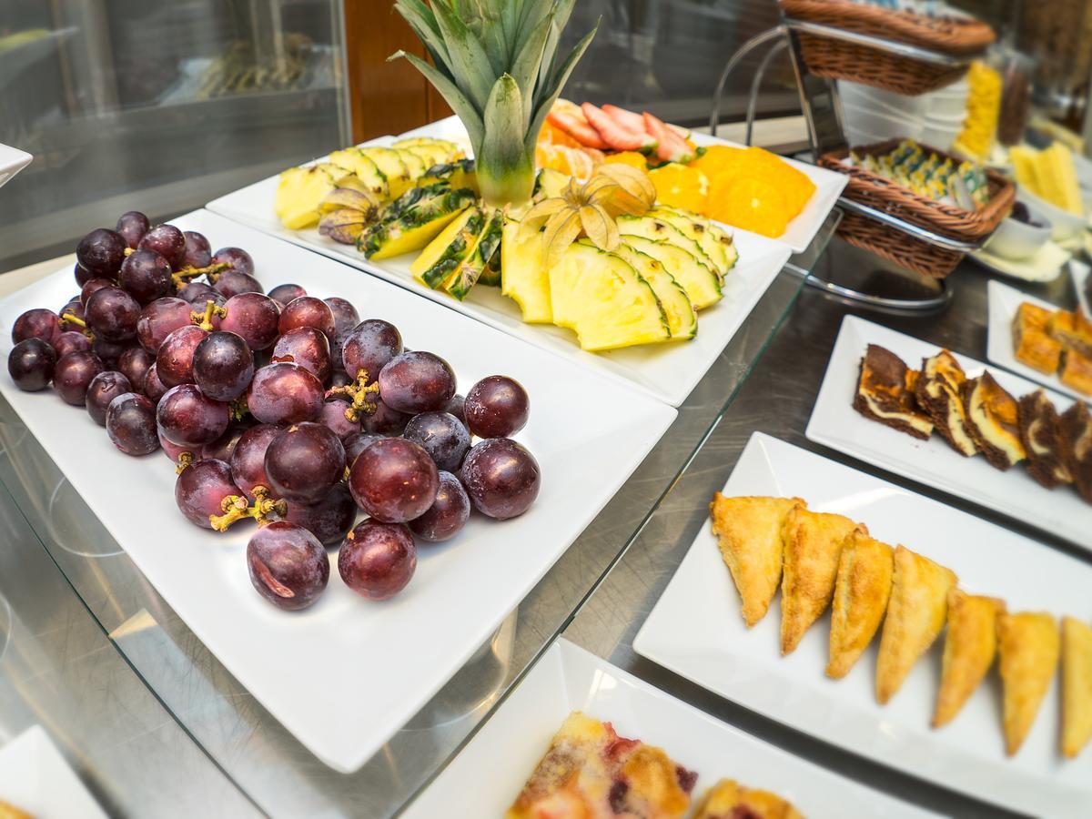 Wellness Hotel Happy Star Hnanice  Bagian luar foto