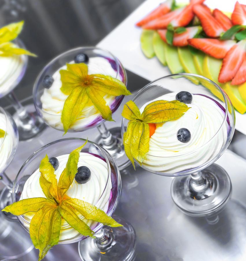 Wellness Hotel Happy Star Hnanice  Bagian luar foto